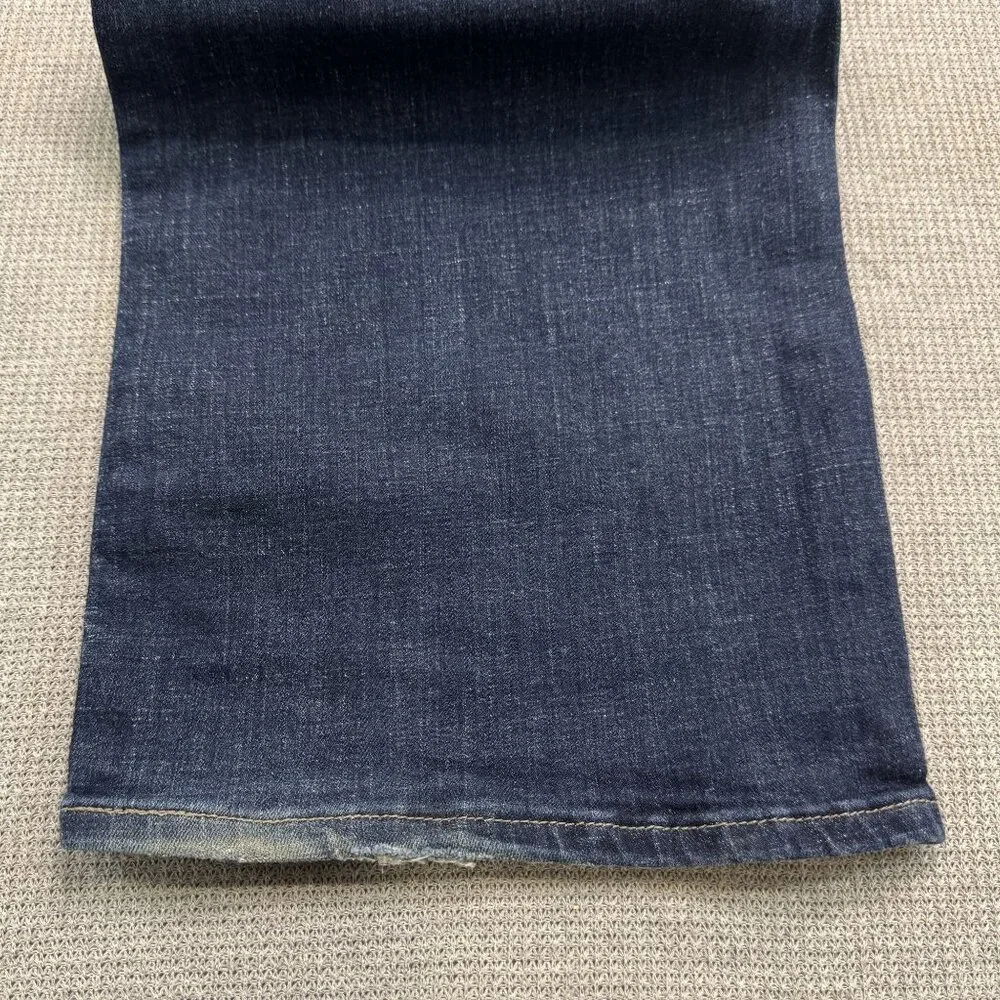 Levi Strauss Womens Classic Bootcut Jeans Size 24W Mid-Rise Dark Wash Denim - Picture 8 of 16